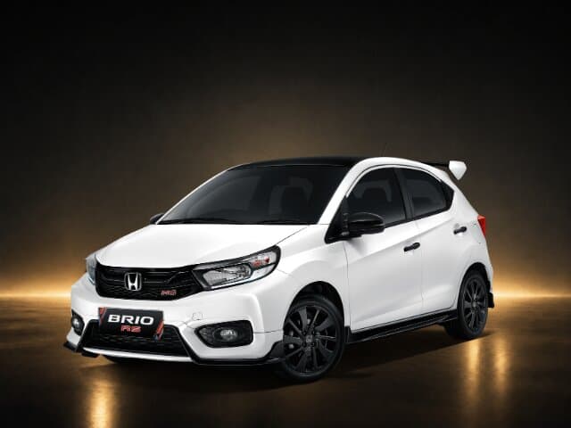 Honda Brio untuk rental mobil Padang
